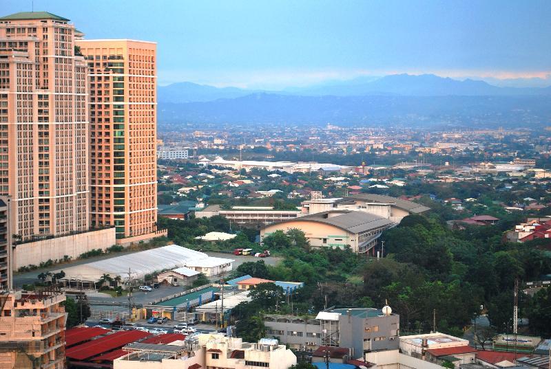 Millenia Suites Pasig City Екстер'єр фото